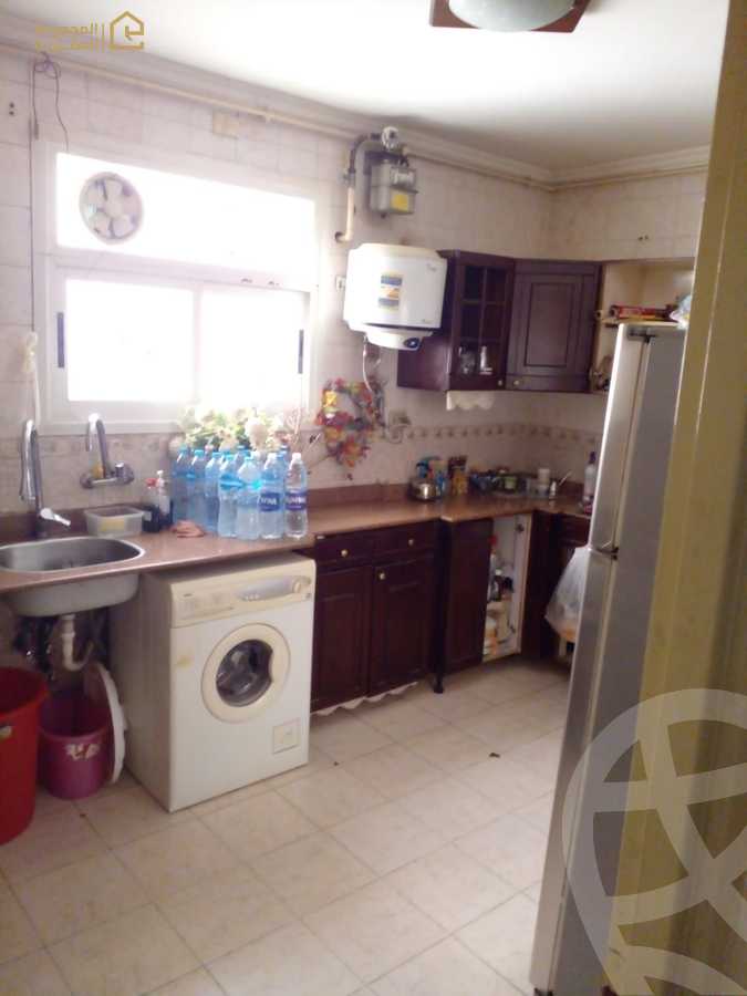 https://aqarmap.com.eg/en/listing/6286239-for-sale-cairo-new-cairo-lrhb-city-phase-4-mohammed-farid-st