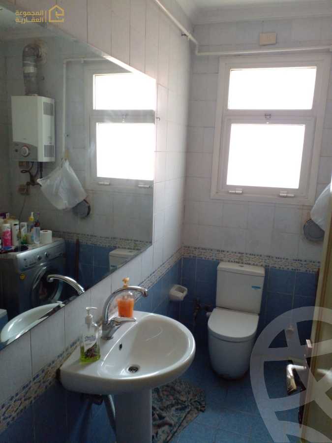 https://aqarmap.com.eg/en/listing/6286239-for-sale-cairo-new-cairo-lrhb-city-phase-4-mohammed-farid-st