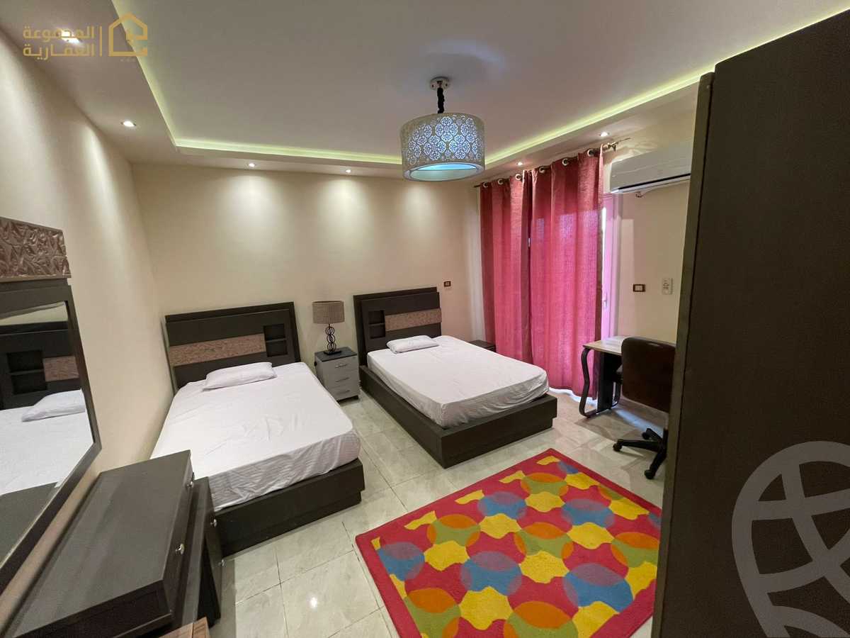 https://aqarmap.com.eg/en/listing/6286286-for-rent-cairo-new-cairo-lrhb-city-phase-7