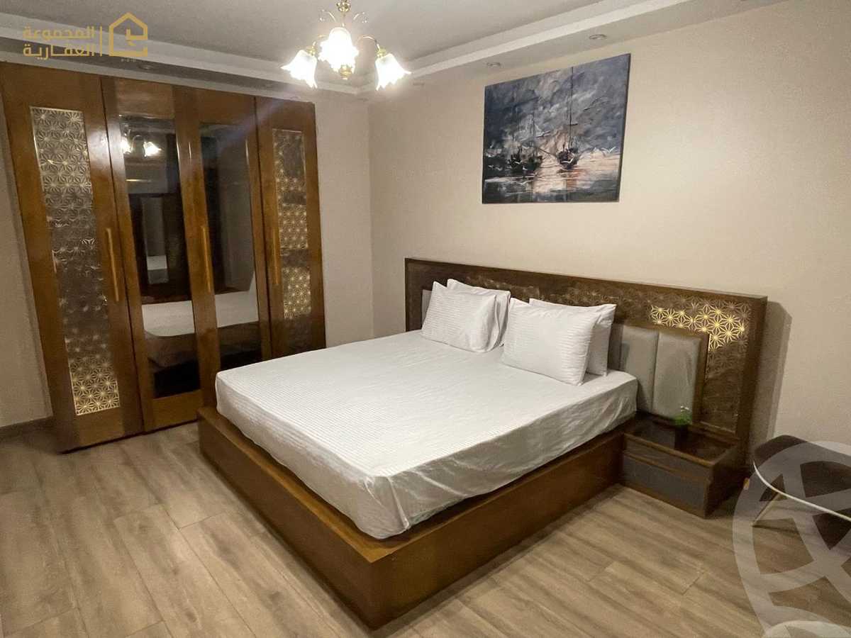https://aqarmap.com.eg/en/listing/6286337-for-rent-cairo-new-cairo-lrhb-city-phase-7