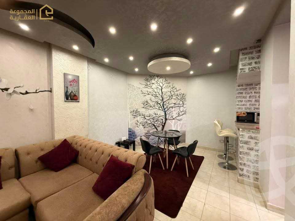 https://aqarmap.com.eg/en/listing/6286656-for-rent-cairo-new-cairo-lrhb-city-phase-5-talaat-mostafa-st