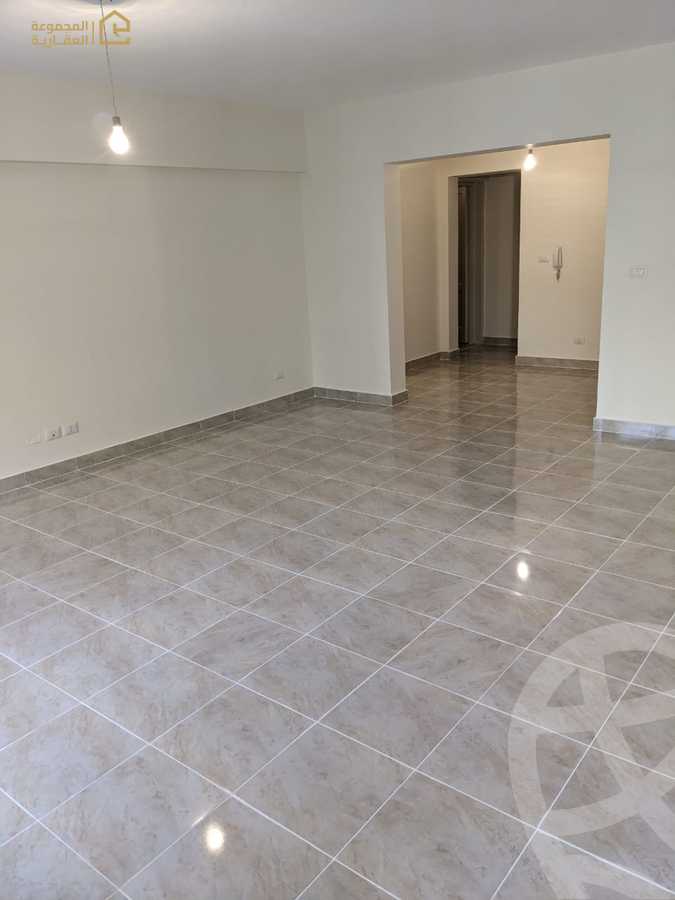 https://aqarmap.com.eg/en/listing/6301169-for-sale-cairo-new-cairo-lrhb-city-phase-7