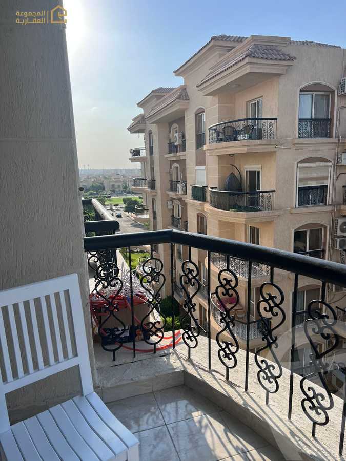 https://aqarmap.com.eg/en/listing/6301306-for-sale-cairo-new-cairo-lrhb-city-phase-8