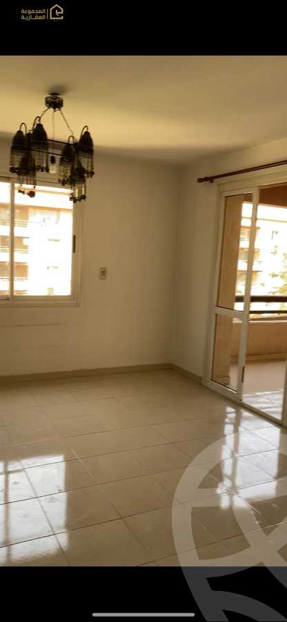 https://aqarmap.com.eg/en/listing/6304582-for-rent-cairo-new-cairo-lrhb-city-phase-4-mostafa-kamel-st