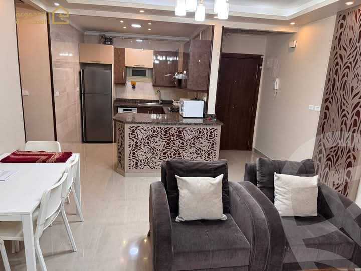 https://aqarmap.com.eg/ar/listing/6306246-for-rent-cairo-new-cairo-lrhb-city-phase-1-youssef-el-sebaey-st