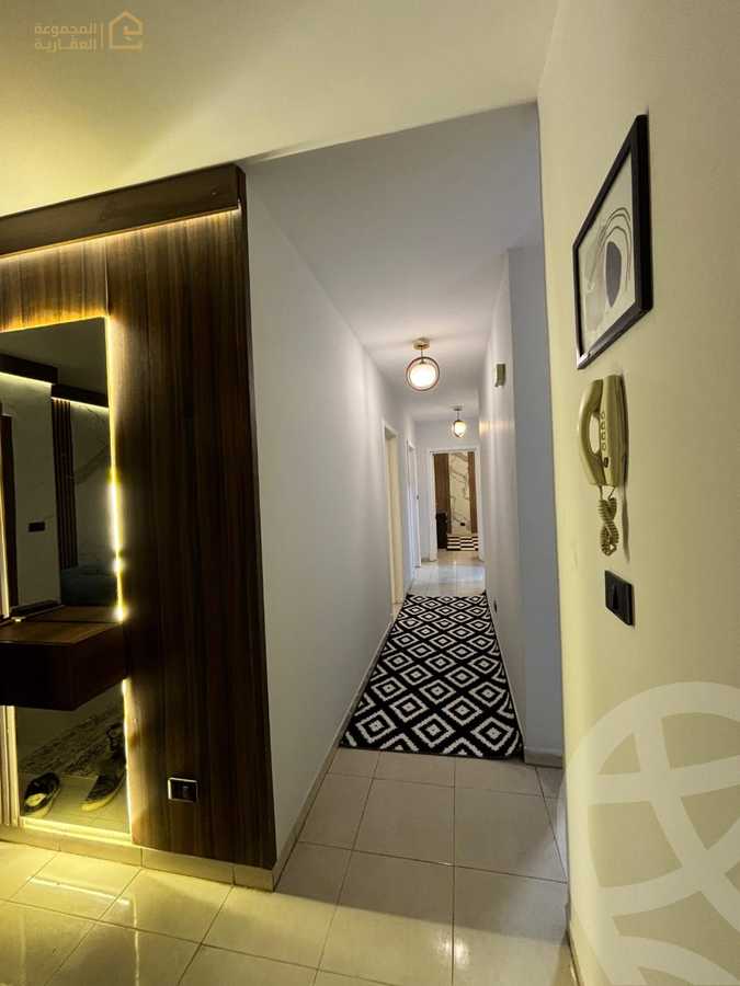 https://aqarmap.com.eg/ar/listing/6306344-for-rent-cairo-new-cairo-lrhb-city-phase-4-saad-zaghloul-st