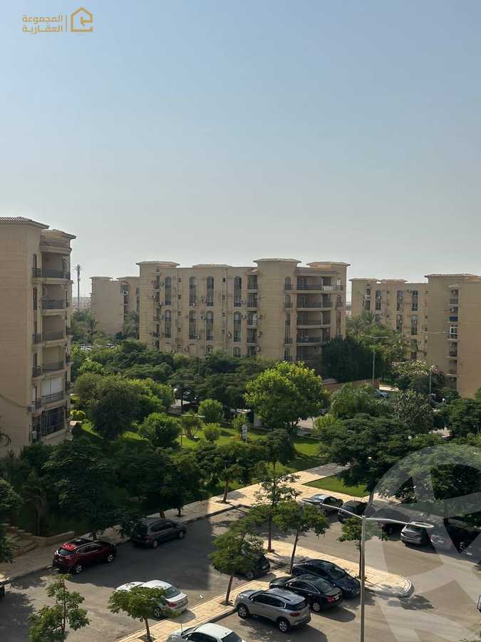 https://aqarmap.com.eg/en/listing/6306550-for-sale-cairo-new-cairo-lrhb-city-mtdd-lrhb-phase-9