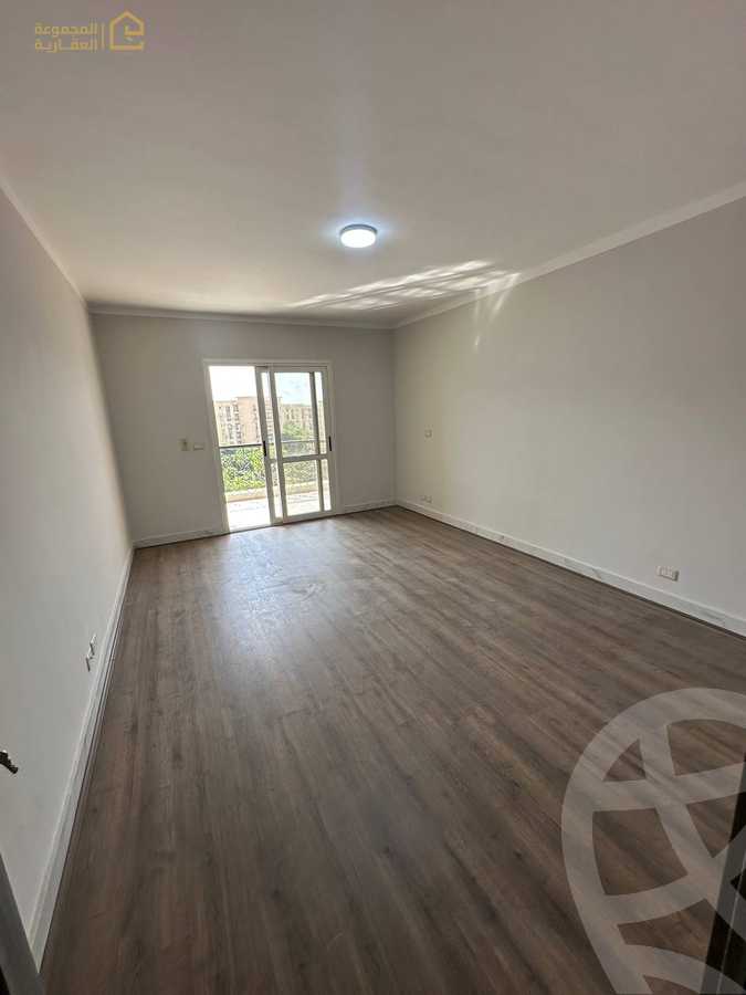 https://aqarmap.com.eg/en/listing/6306550-for-sale-cairo-new-cairo-lrhb-city-mtdd-lrhb-phase-9