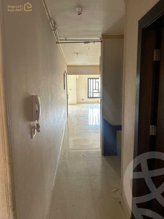 https://aqarmap.com.eg/en/listing/6309159-for-sale-cairo-new-cairo-lrhb-city-phase-5-talaat-mostafa-st