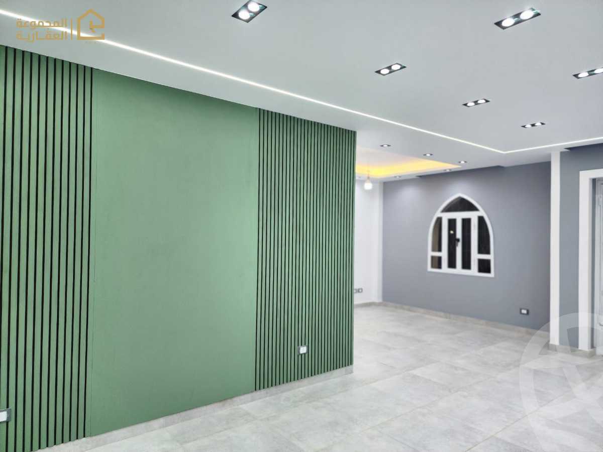 https://aqarmap.com.eg/ar/listing/6320198-for-sale-cairo-new-cairo-lrhb-city-phase-5-talaat-mostafa-st