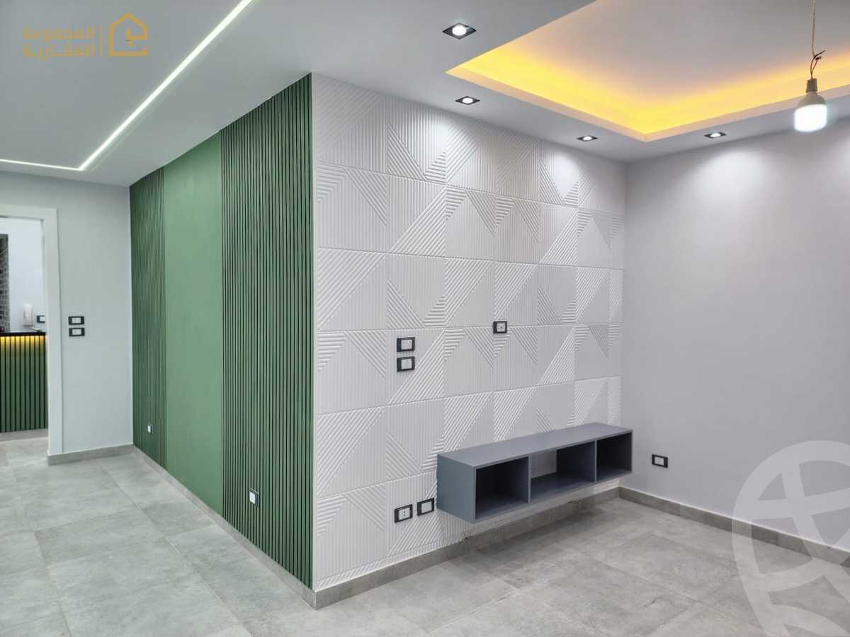 https://aqarmap.com.eg/ar/listing/6326799-for-sale-cairo-new-cairo-lrhb-city-phase-5-ibn-rushd-st