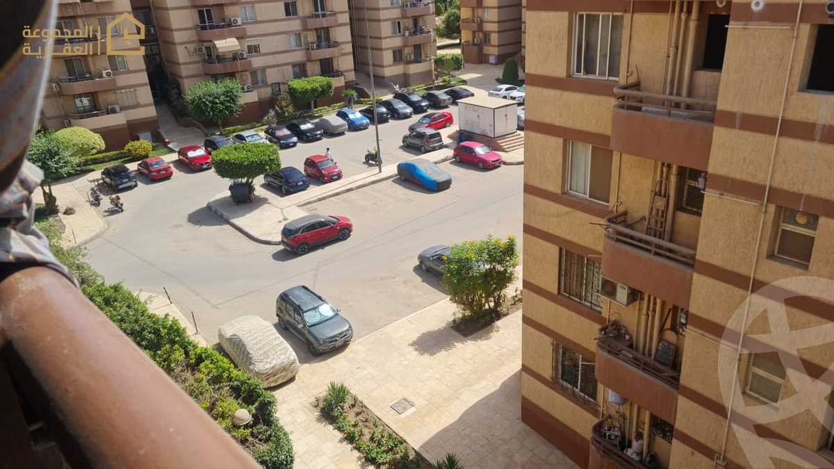 https://aqarmap.com.eg/en/listing/6328075-for-sale-cairo-new-cairo-lrhb-city-phase-4-mostafa-kamel-st