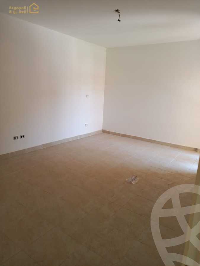https://aqarmap.com.eg/en/listing/6330447-for-sale-cairo-new-cairo-lrhb-city-phase-7