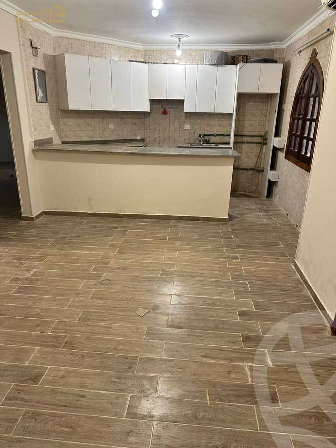 https://aqarmap.com.eg/en/listing/6335361-for-sale-cairo-new-cairo-lrhb-city-phase-5-talaat-mostafa-st