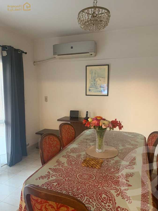 https://aqarmap.com.eg/ar/listing/6335529-for-rent-cairo-new-cairo-lrhb-city-phase-8