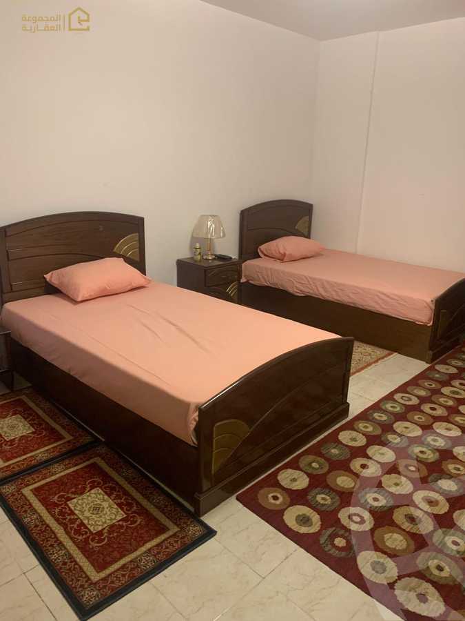 https://aqarmap.com.eg/ar/listing/6335529-for-rent-cairo-new-cairo-lrhb-city-phase-8