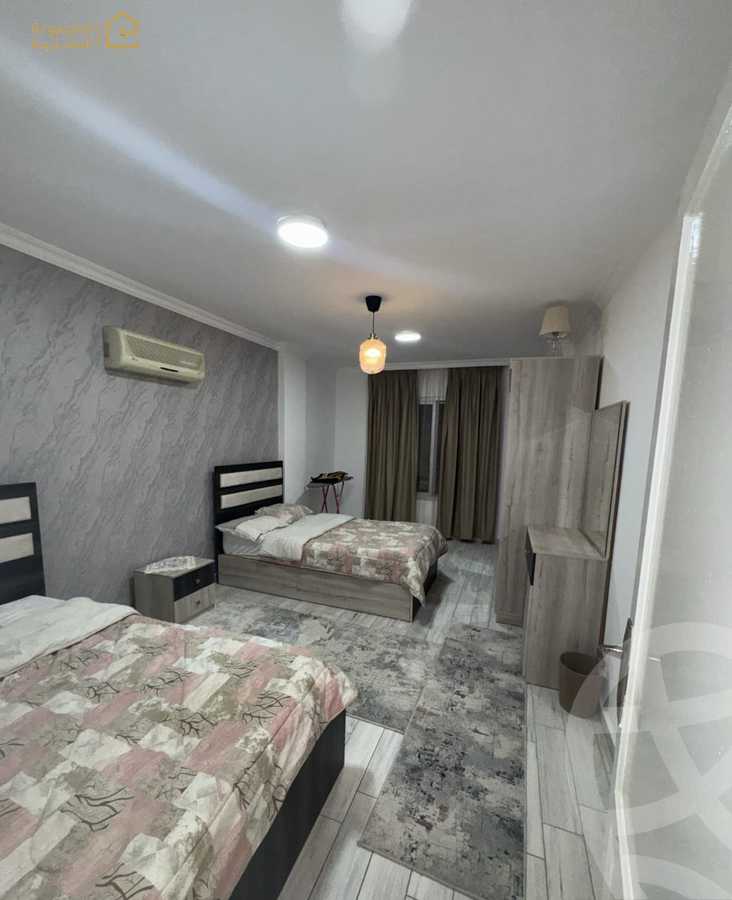 https://aqarmap.com.eg/en/listing/6340025-for-rent-cairo-new-cairo-lrhb-city-phase-1-youssef-el-sebaey-st