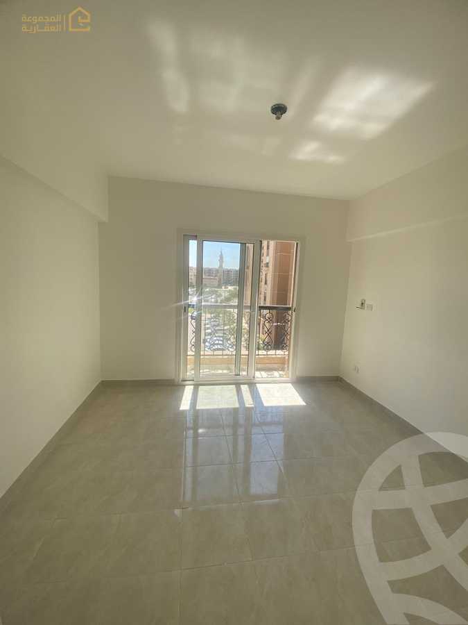https://aqarmap.com.eg/ar/listing/6340054-for-sale-cairo-new-cairo-lrhb-city-phase-7