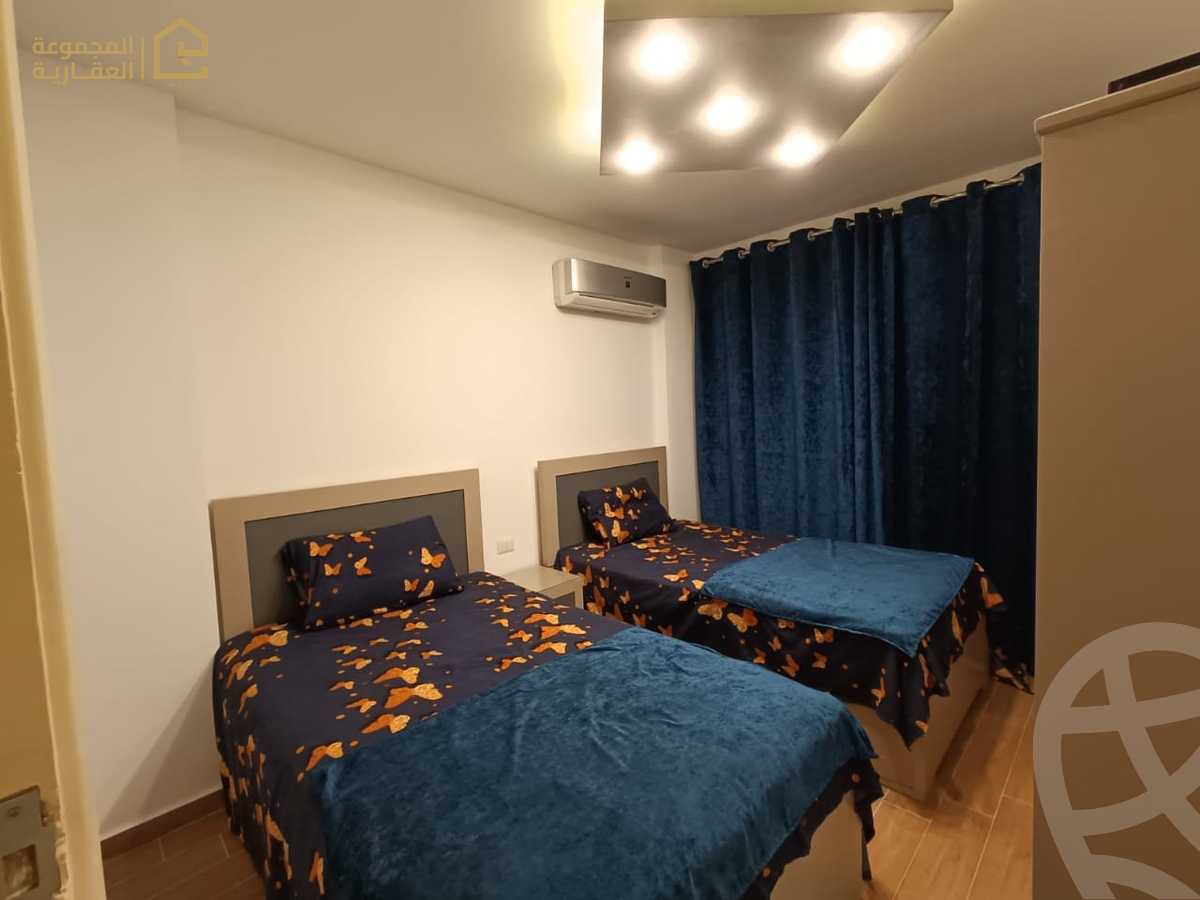 https://aqarmap.com.eg/ar/listing/6340218-for-rent-cairo-new-cairo-lrhb-city-phase-2-shr-tl-t-mstfy