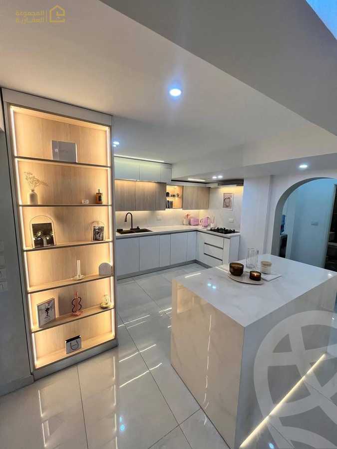 https://aqarmap.com.eg/ar/listing/6346974-for-sale-cairo-new-cairo-lrhb-city-phase-8