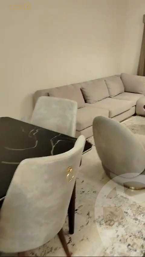 https://aqarmap.com.eg/en/listing/6347301-for-rent-cairo-new-cairo-lrhb-city-phase-8