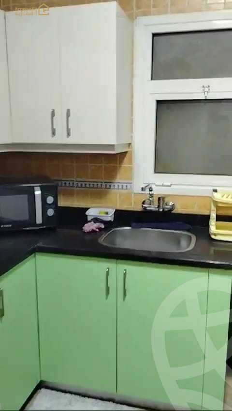 https://aqarmap.com.eg/en/listing/6347301-for-rent-cairo-new-cairo-lrhb-city-phase-8