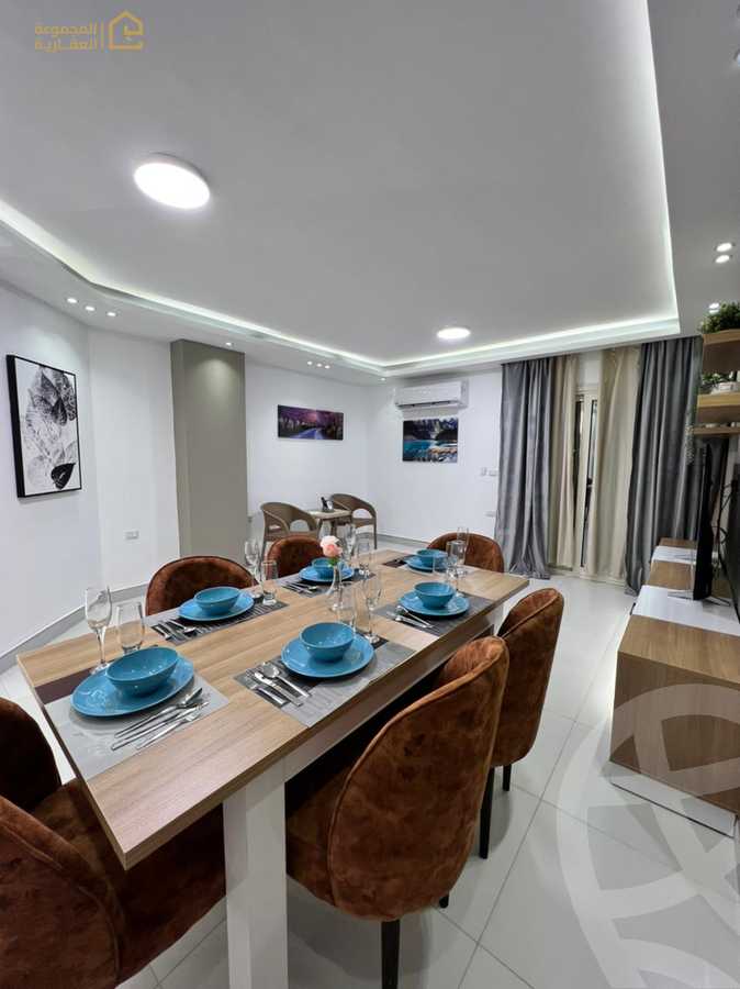 https://aqarmap.com.eg/ar/listing/6352312-for-rent-cairo-new-cairo-lrhb-city-phase-5-ibn-al-nafees-st