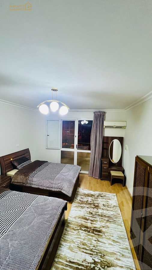 https://aqarmap.com.eg/ar/listing/6352784-for-rent-cairo-new-cairo-lrhb-city-phase-4-mostafa-kamel-st
