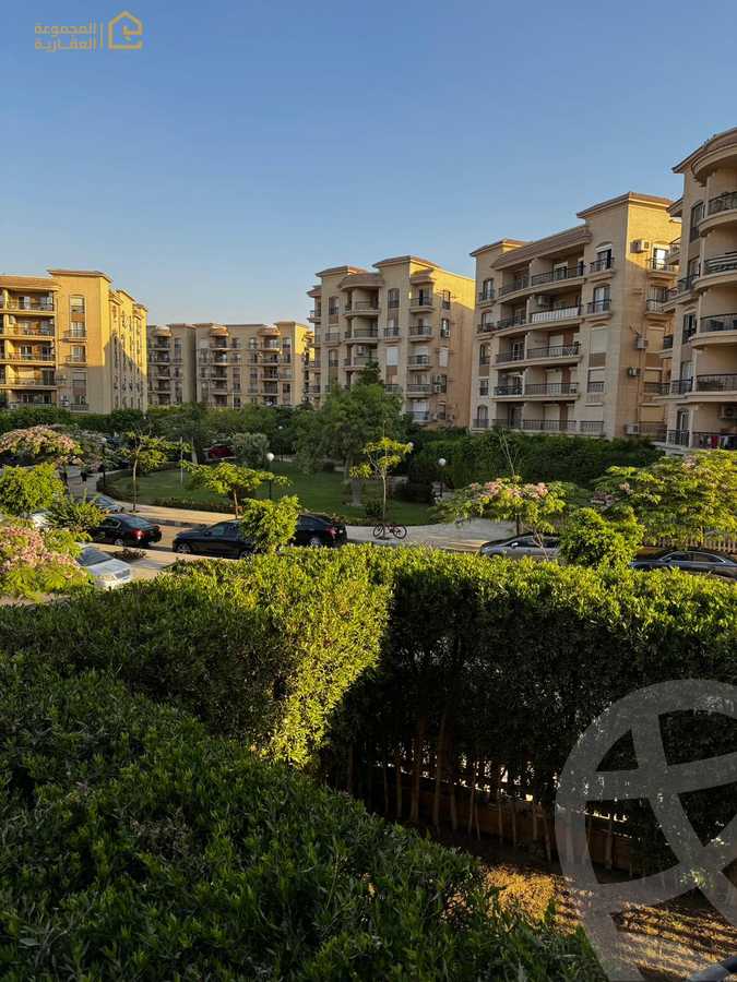 https://aqarmap.com.eg/en/listing/6354352-for-sale-cairo-new-cairo-lrhb-city-phase-8