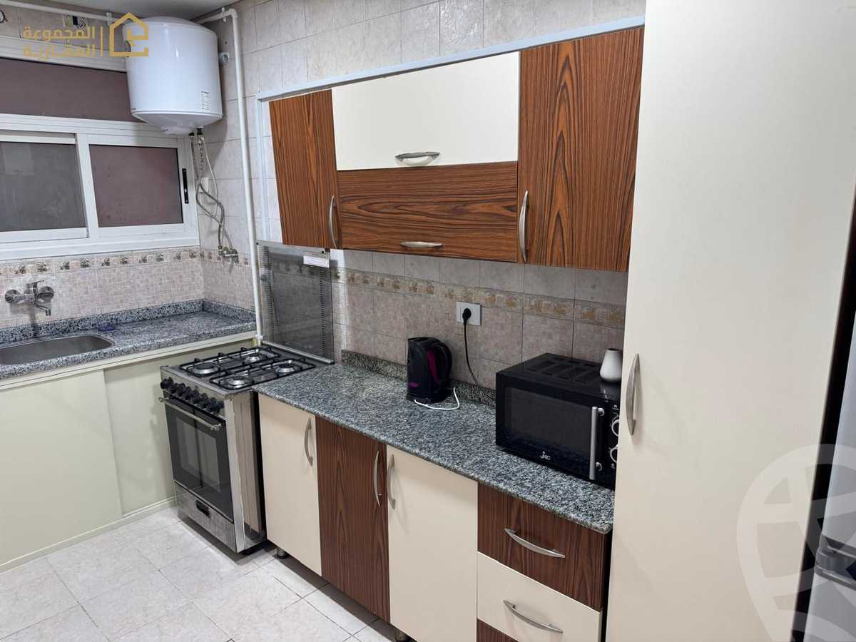 https://aqarmap.com.eg/ar/listing/6354738-for-rent-cairo-new-cairo-lrhb-city-phase-3-farid-shawqi-st