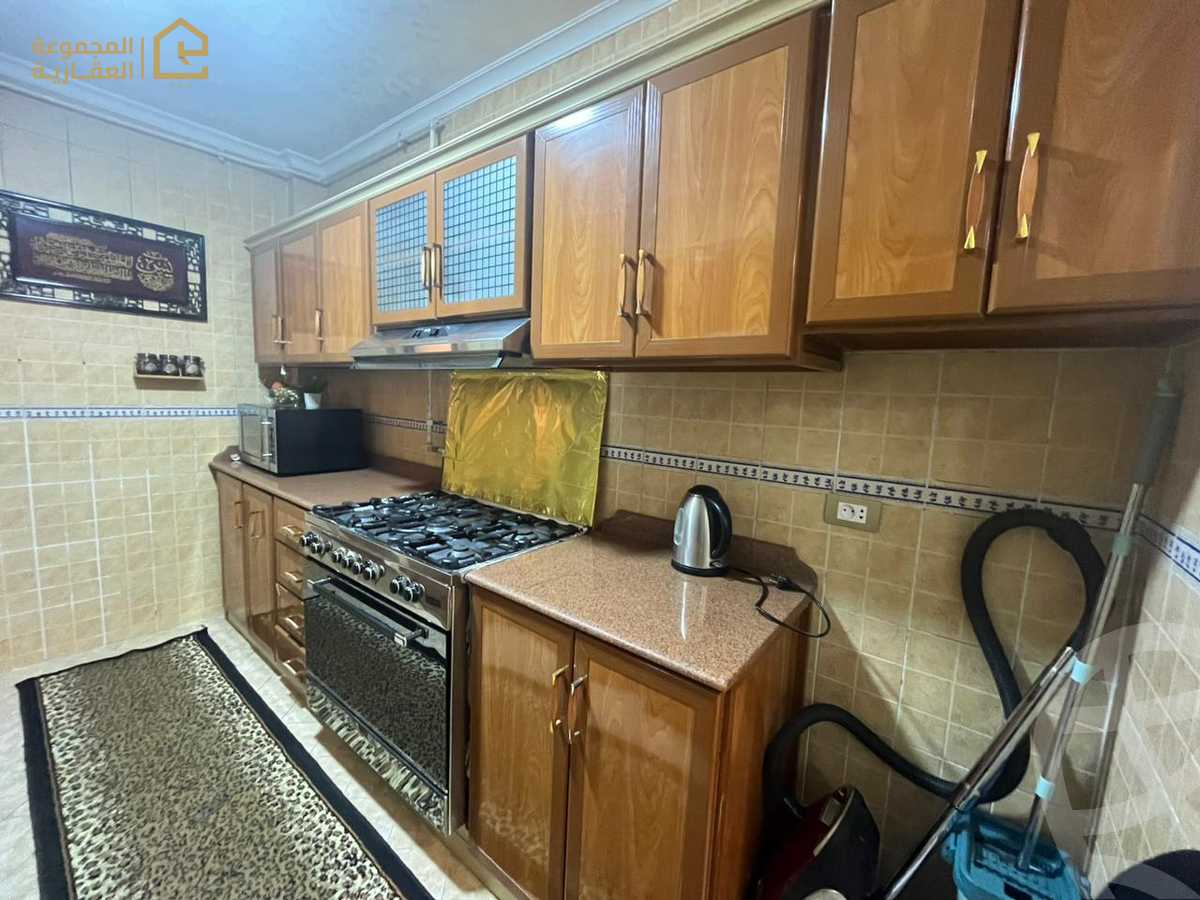 https://aqarmap.com.eg/ar/listing/6354904-for-rent-cairo-new-cairo-lrhb-city-phase-5-talaat-mostafa-st