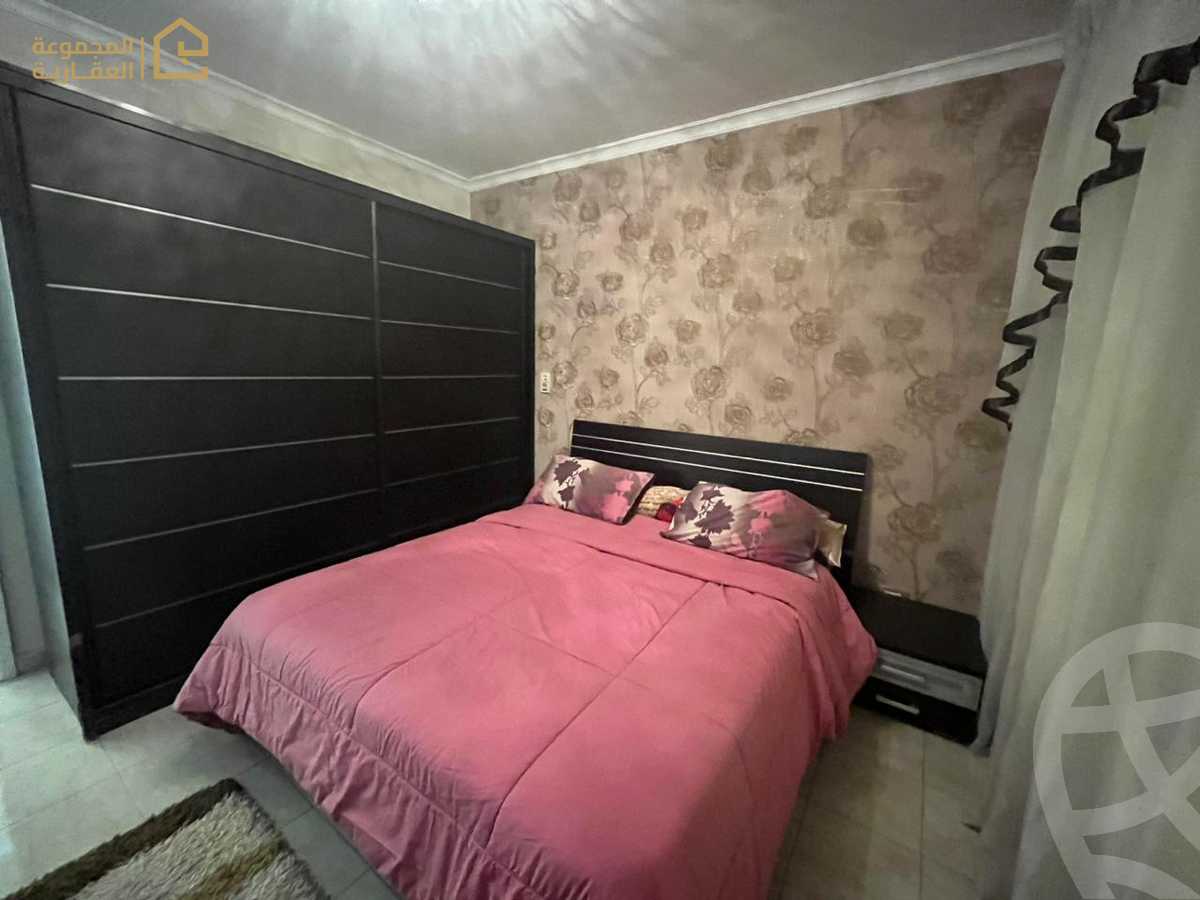 https://aqarmap.com.eg/ar/listing/6354904-for-rent-cairo-new-cairo-lrhb-city-phase-5-talaat-mostafa-st