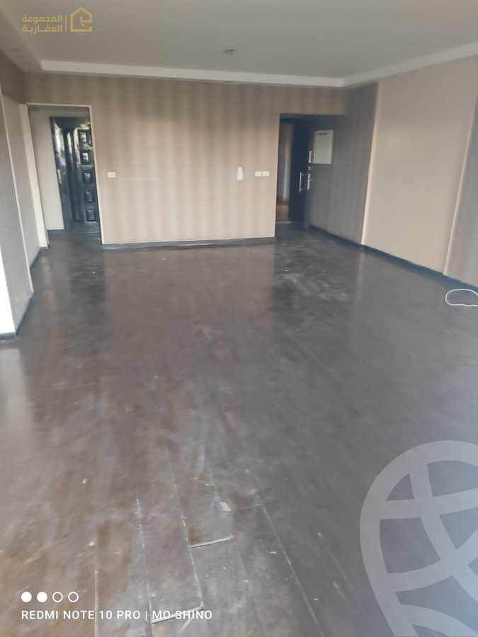 https://aqarmap.com.eg/ar/listing/6356096-for-sale-cairo-new-cairo-lrhb-city-phase-8