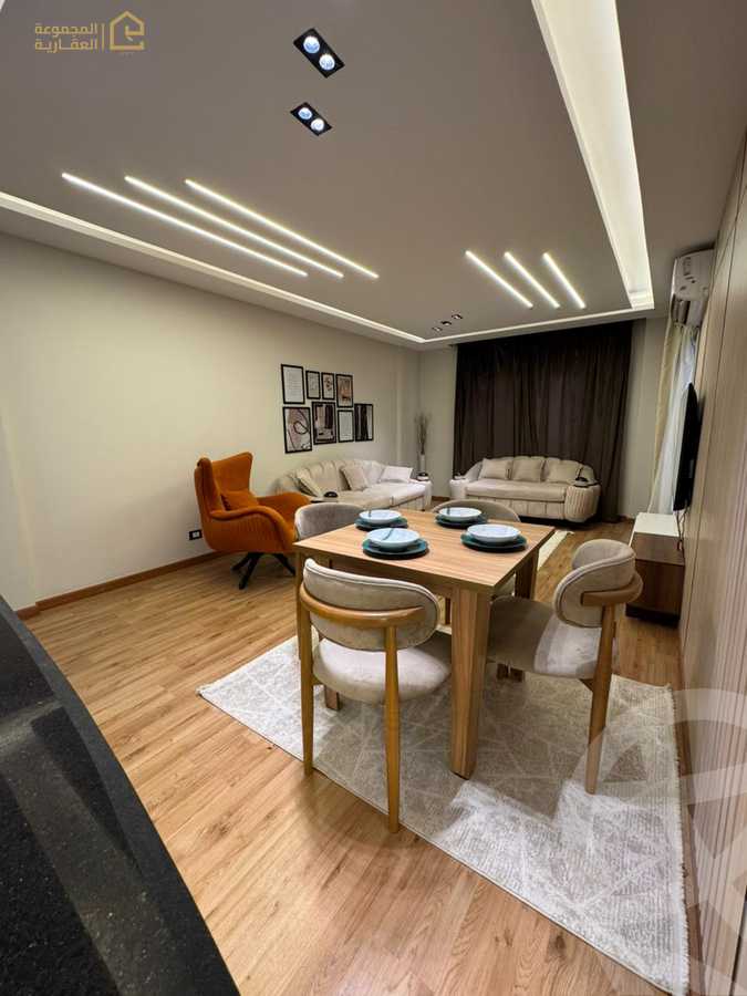 https://aqarmap.com.eg/en/listing/6360191-for-rent-cairo-new-cairo-lrhb-city-phase-8