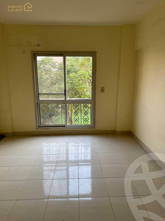 https://aqarmap.com.eg/en/listing/6375160-for-sale-cairo-new-cairo-lrhb-city-mtdd-lrhb-phase-9