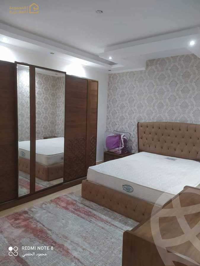 https://aqarmap.com.eg/ar/listing/6375250-for-rent-cairo-new-cairo-lrhb-city-phase-8