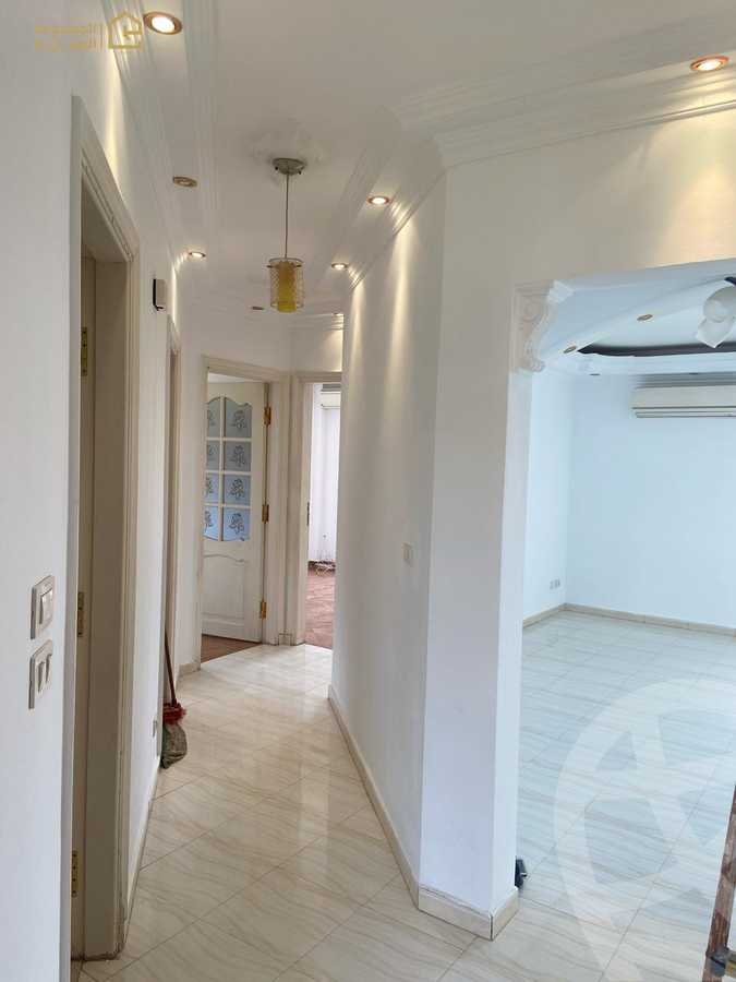 https://aqarmap.com.eg/ar/listing/6375425-for-rent-cairo-new-cairo-lrhb-city-phase-5-ibn-rushd-st