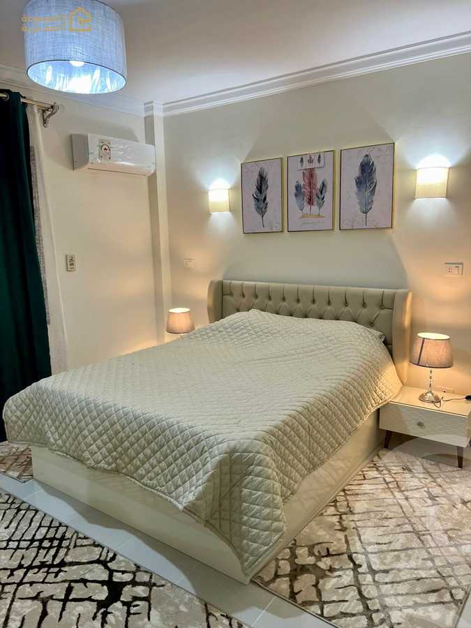 https://aqarmap.com.eg/ar/listing/6375452-for-rent-cairo-new-cairo-lrhb-city-phase-5-ibn-rushd-st