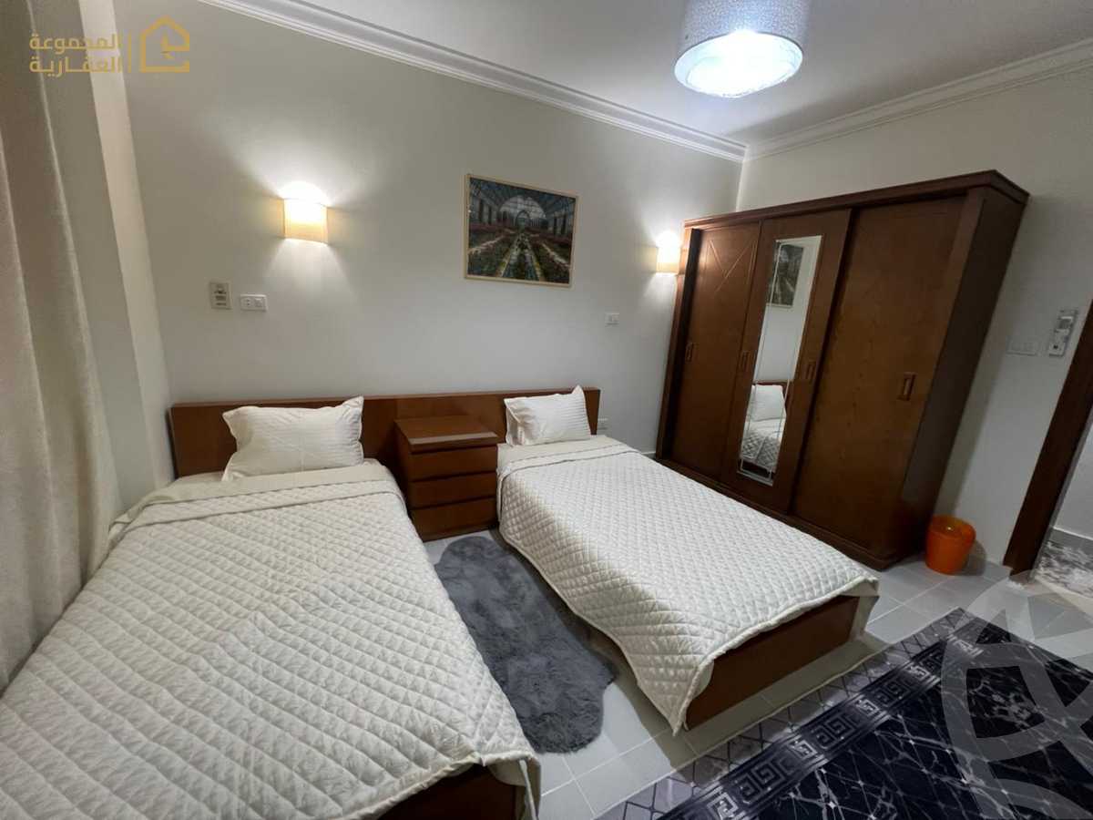 https://aqarmap.com.eg/ar/listing/6380111-for-rent-cairo-new-cairo-lrhb-city-phase-5-ibn-rushd-st