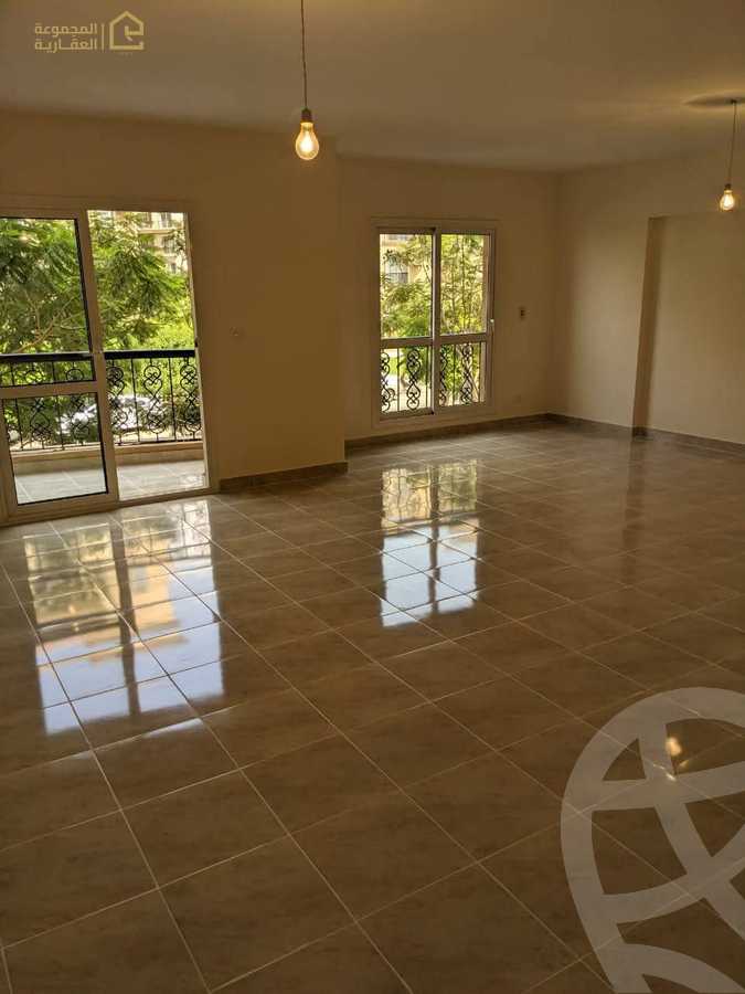 https://aqarmap.com.eg/ar/listing/6380443-for-sale-cairo-new-cairo-lrhb-city-phase-7