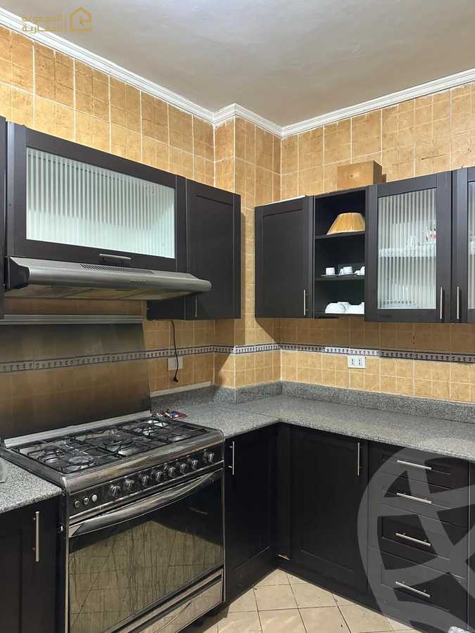 https://aqarmap.com.eg/ar/listing/6380651-for-sale-cairo-new-cairo-lrhb-city-phase-5-ibn-al-nafees-st