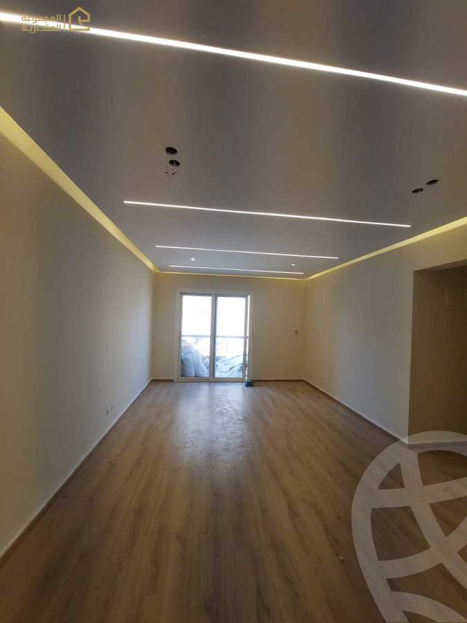 https://aqarmap.com.eg/ar/listing/6380710-for-sale-cairo-new-cairo-lrhb-city-phase-7
