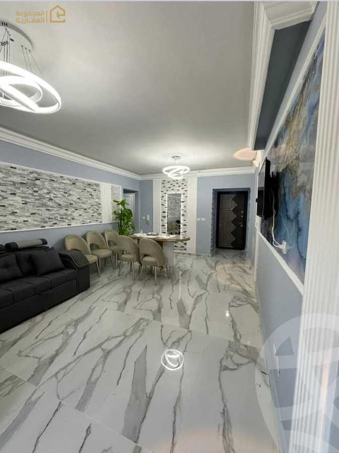 https://aqarmap.com.eg/ar/listing/6383194-for-rent-cairo-new-cairo-lrhb-city-phase-8