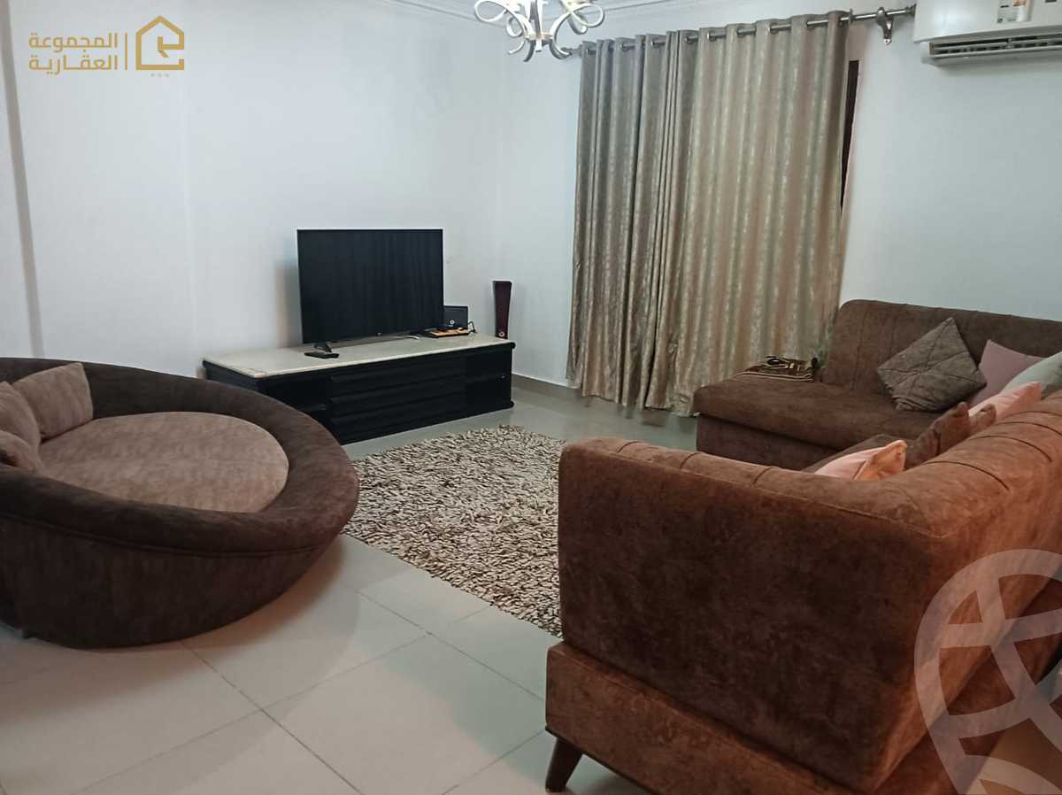 https://aqarmap.com.eg/en/listing/6383393-for-rent-cairo-new-cairo-lrhb-city-phase-5-ibn-al-nafees-st