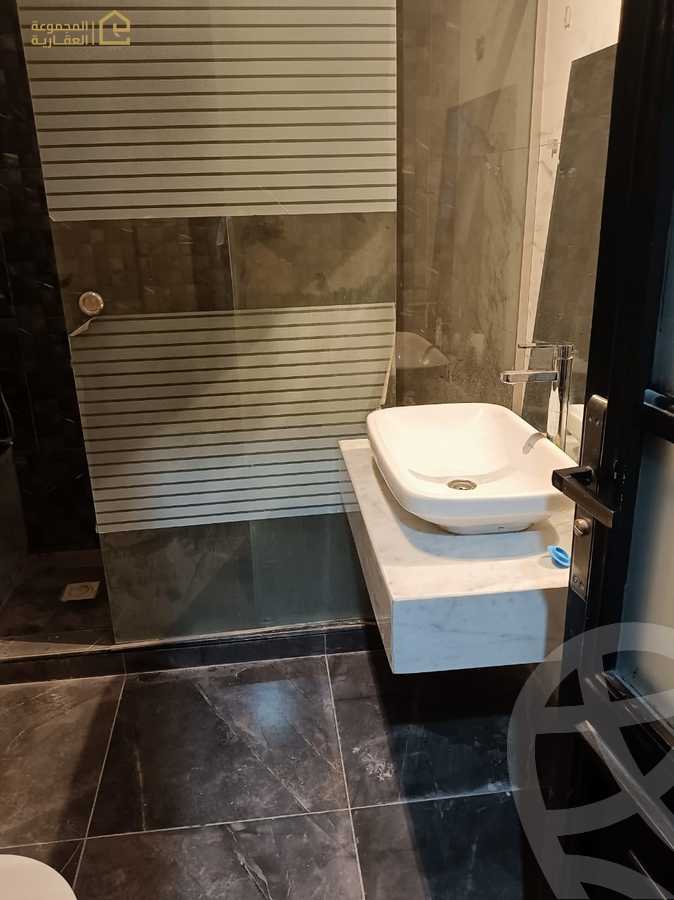 https://aqarmap.com.eg/en/listing/6383393-for-rent-cairo-new-cairo-lrhb-city-phase-5-ibn-al-nafees-st