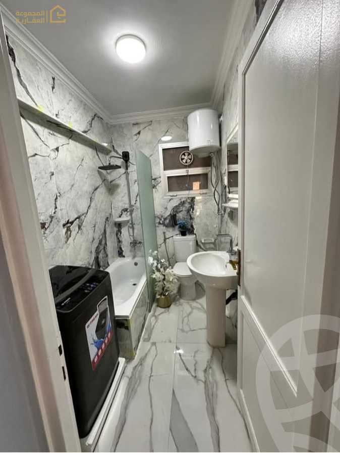 https://aqarmap.com.eg/en/listing/6400395-for-rent-cairo-new-cairo-lrhb-city-phase-8