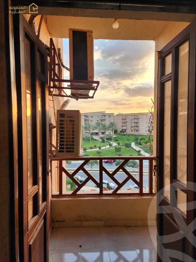 https://aqarmap.com.eg/en/listing/6432232-for-rent-cairo-new-cairo-lrhb-city-phase-5-talaat-mostafa-st