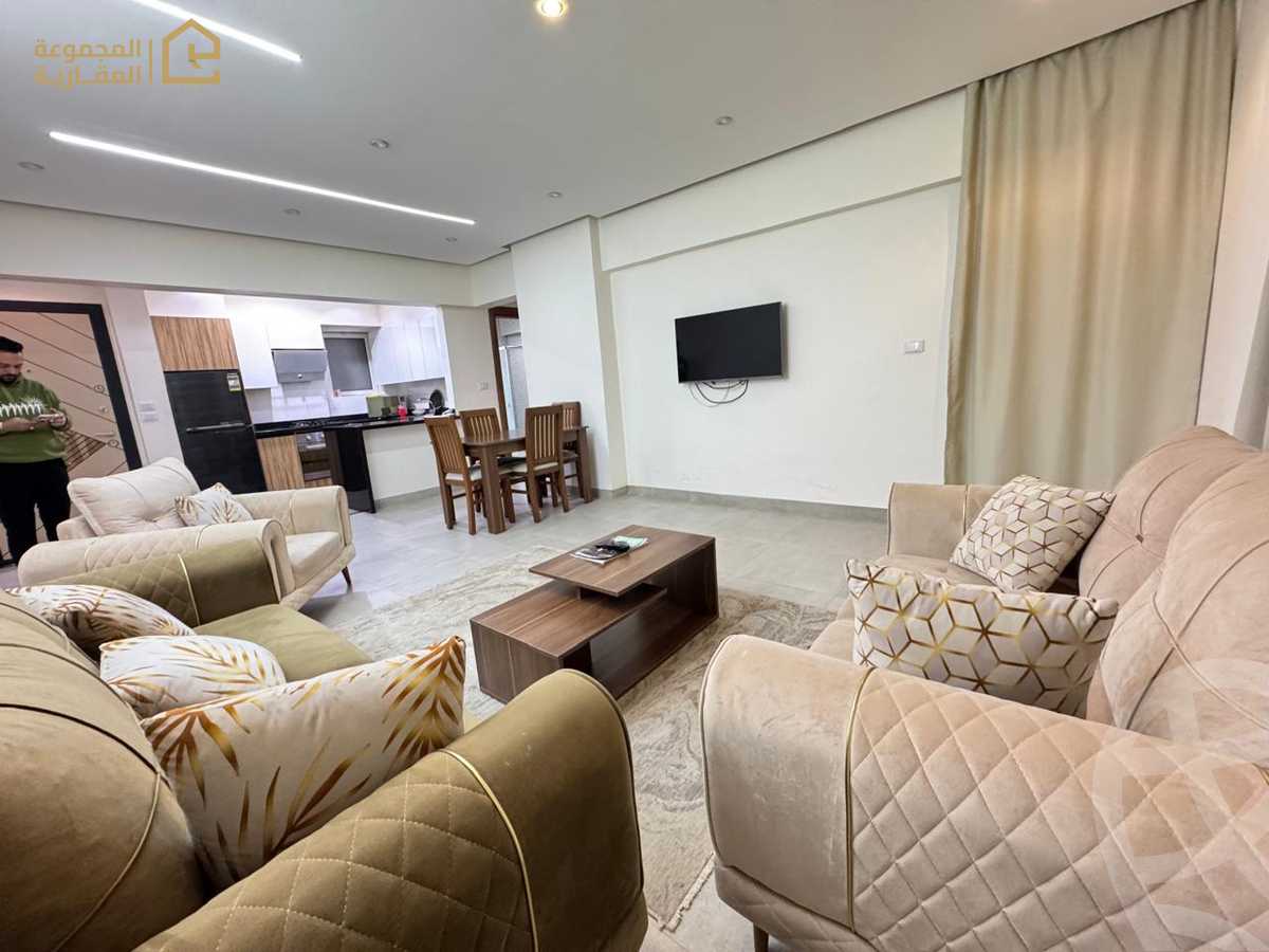 https://aqarmap.com.eg/ar/listing/6530705-for-rent-cairo-new-cairo-lrhb-city-mtdd-lrhb-phase-9