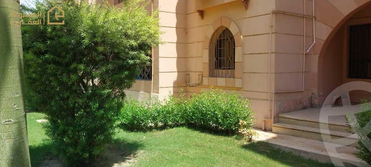 https://aqarmap.com.eg/en/listing/6530904-for-sale-cairo-new-cairo-lrhb-city-phase-5-talaat-mostafa-st