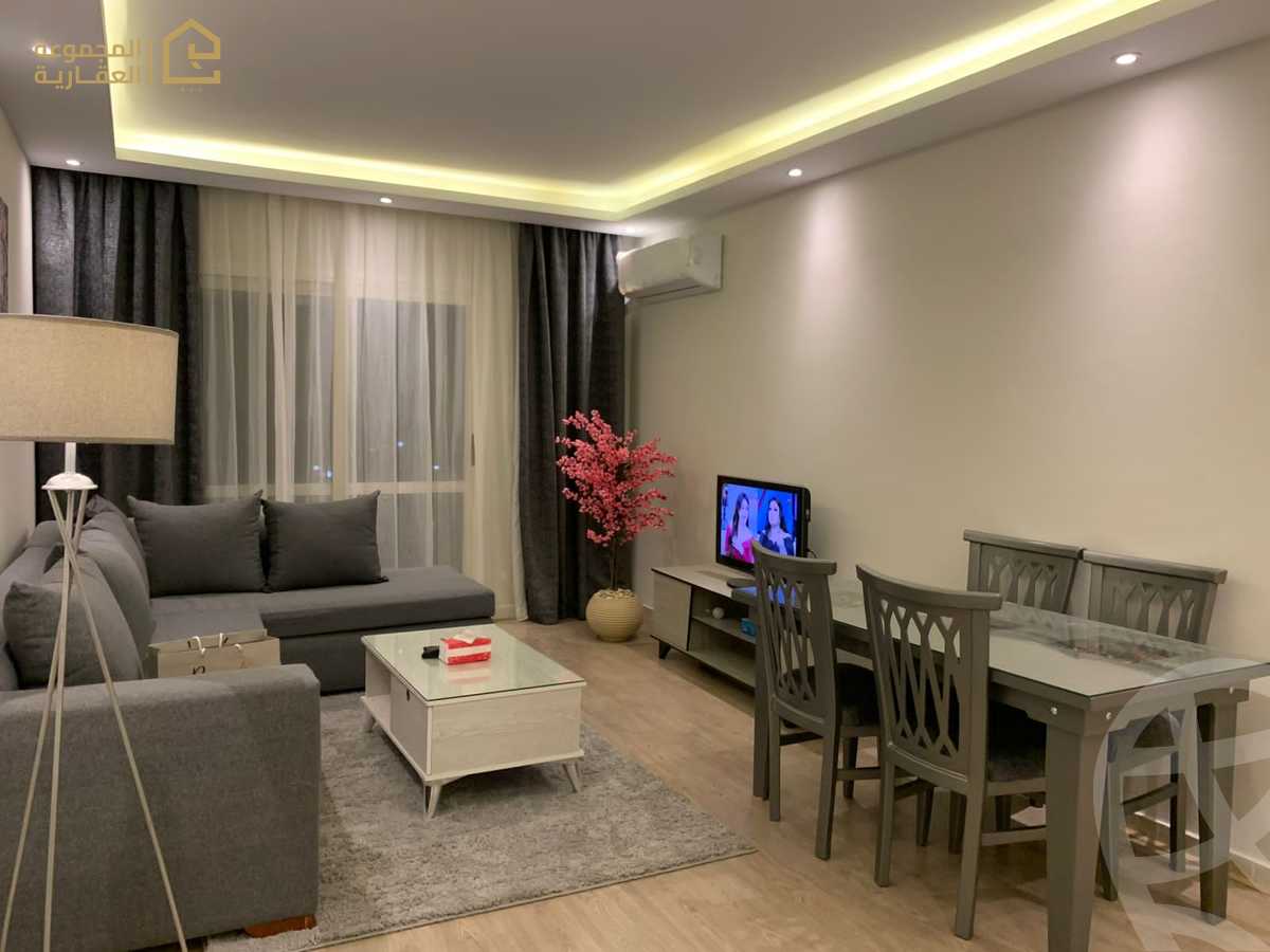 https://aqarmap.com.eg/ar/listing/6547546-for-rent-cairo-new-cairo-lrhb-city-mtdd-lrhb-phase-10-farouk-el-baz-st